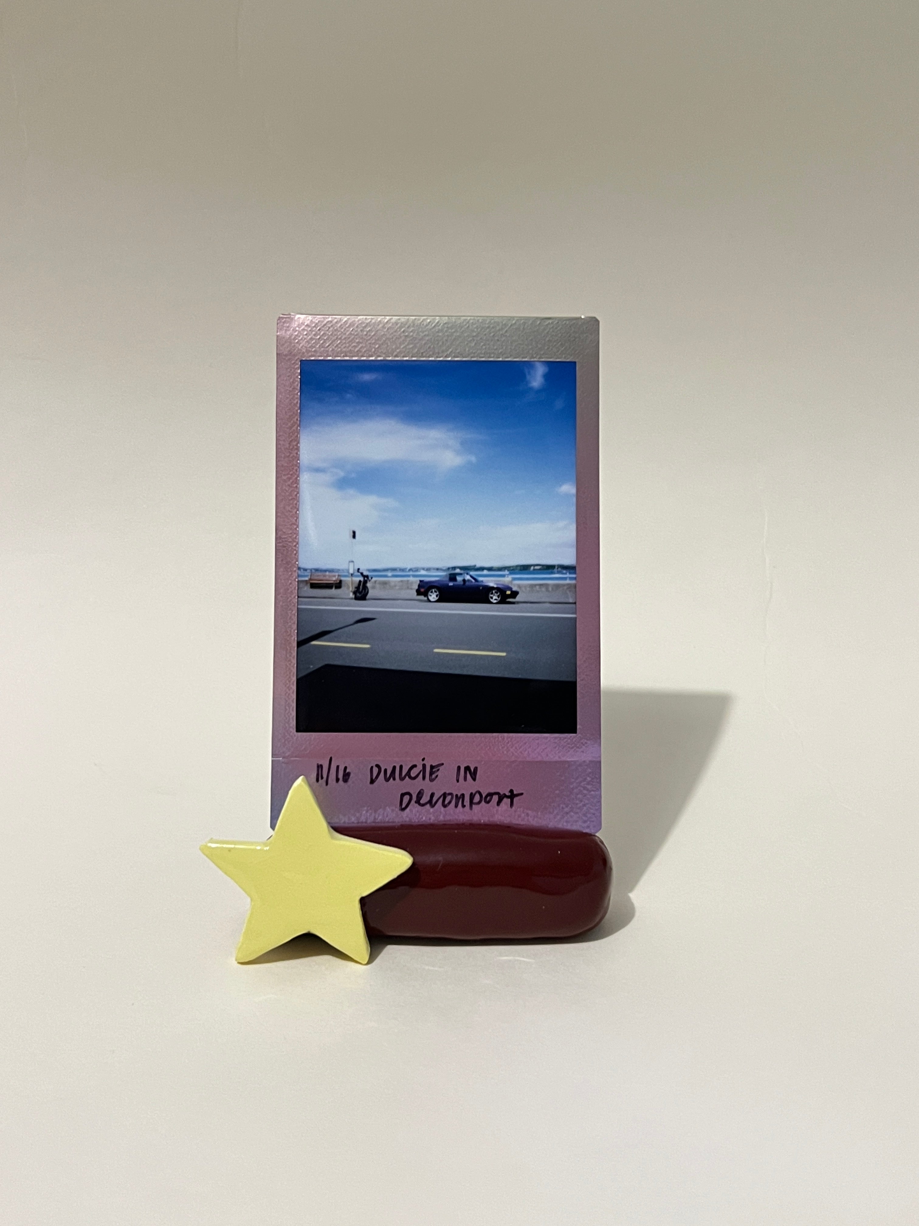 Lumi Photo Holder in Burnt Sienna/Yellow